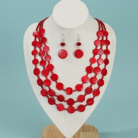 Rosslyons Multi layered Chunky Beaded Necklaces for Women Boho Colorful Shell Strand Statement Necklaces With Earrings Set Fashion Costume Jewelry Gifts (Red)