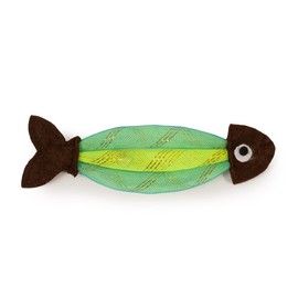 Ancol Bright Fish Cat Toy - Assorted Colours Green or Pink - Multiple Textures & Sparkling Scale Effect - Stretchy Body for Interactive Play - Perfect for Batting & Engaging Cats - 17cm