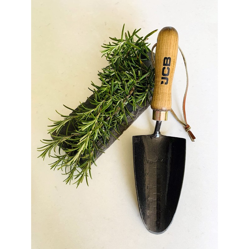 JCB Heritage High-Carbon Steel Forged Hand Trowel, 80 x 170