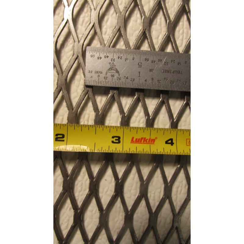 McNICHOLS 1/2 #16 304 STAINLESS STEEL FLATTENED EXPANDED METAL-----5" X