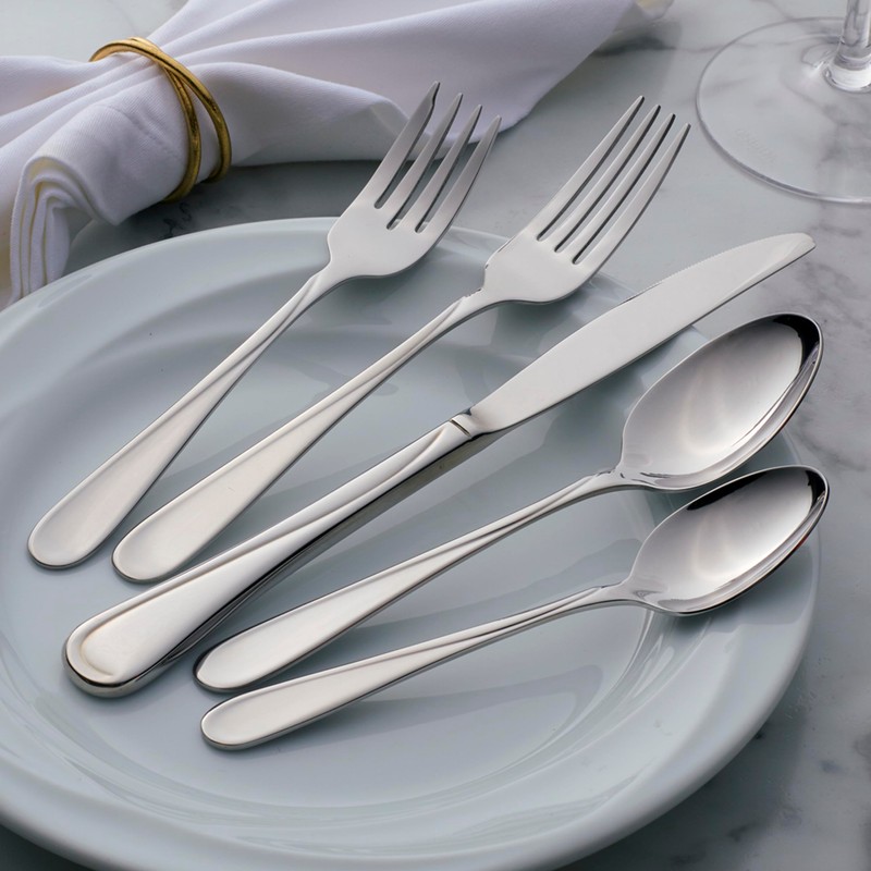 Oneida Silverware Set For 8, Flight 45-Piece Everyday Flatware Set