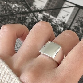 Stocking Stuffers Holiday Outfits for Women 2024 Silver Chunky Ring for Men Chunky Biker Ring Signet Ring Cocktail Ring Boho Ring Trendy Open Adjustable Ring Statement Ring Minimalist Jewelry Summer Party Gifts for Teen Girls