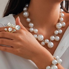 HJYZY Large Chunky Pearl Shiny Choker Necklace for Women Fashion Jewellery Gifts Stacking Pearl Rings Adjustable Open Pearl Finger Ring Pack of 2