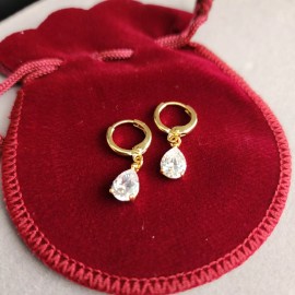 Unbranded NEW 24K Gold Plated Jewelry Pear Cut Cubic Zirconia Dangle Earring (US)