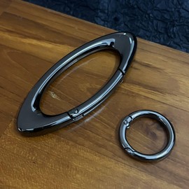 Y2K Cute Star Carabiner Keychain Cool Belt Loop Clip Starlight Heavy Duty Carabiner Clasp Snap Hook Holder Key Buckle (Ellipse Bright Black)