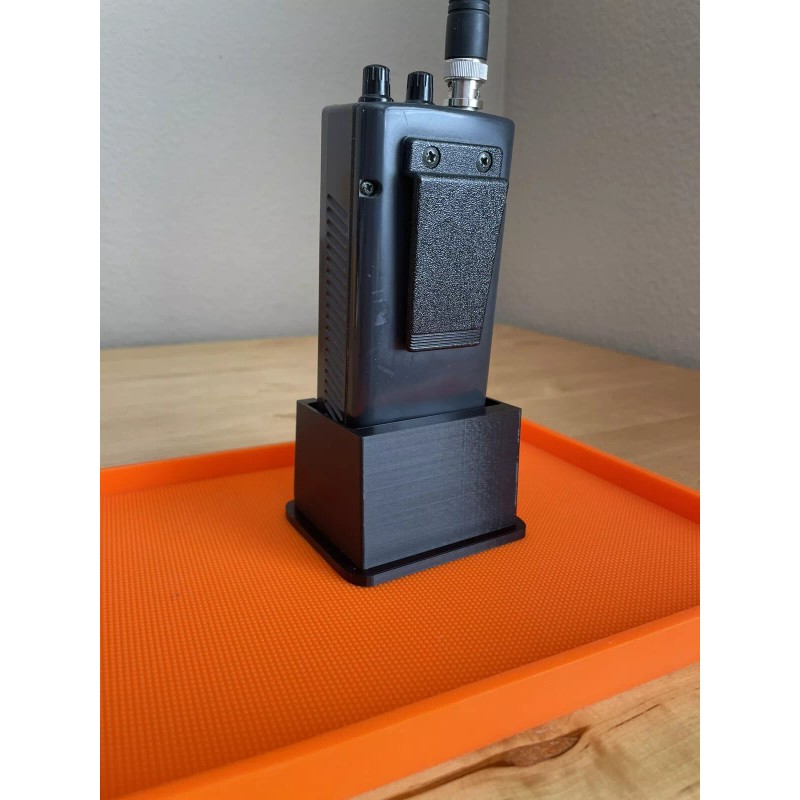 RadioShack Realistic PRO-39 PRO-44 PRO-43 Scanner Stand Desktop Radio Shack