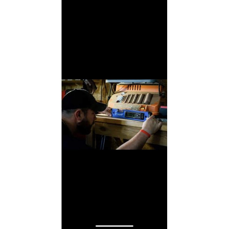 Empire E105.16 True Blue Digital Box Level, 16"