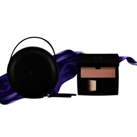 Hera Black Minimal Pouch + Hera Glow Highlighter 3.4g Set / 헤라 블랙 미니멀 파우치+헤라 글로우 하이라이터 3.4g 세트