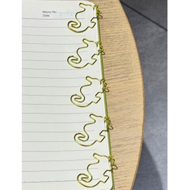 Daxtril Cute Paper Clips, 40 PCS Seahorse Shape Paper Clips Animal Bookmarks Assorted Colors, Fun Office Gifts for Women Coworkers Teachers Students Girls Boys Seahorse Lovers Father Back to School