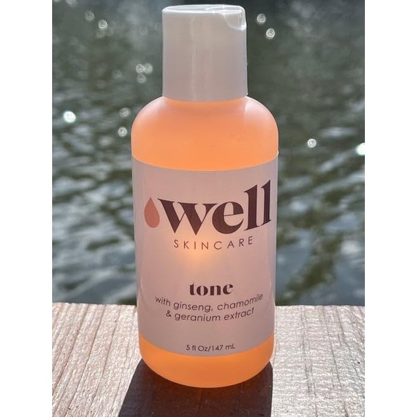 Well Skincare Toner with Ginseng, Chamomile and Geranium Extract, Hydrating