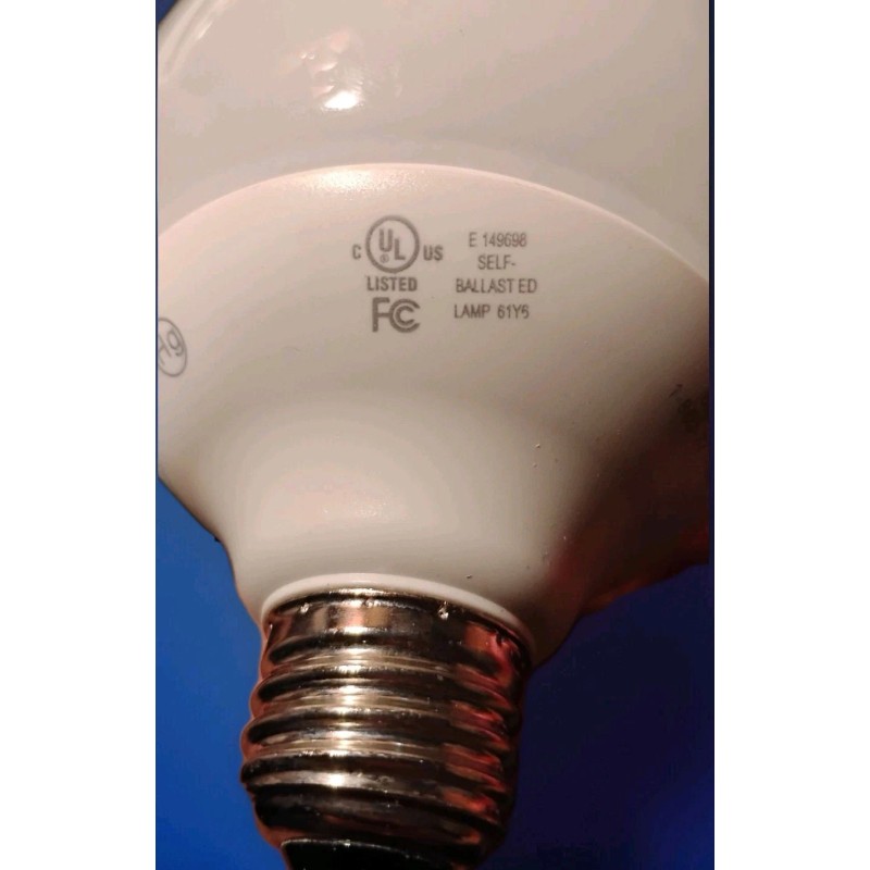 TCP (1) TCP 14w=60w 120v Self Ballasted G30 Soft White