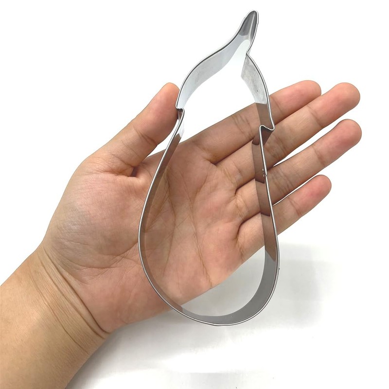 LILIAO Eggplant Cookie Cutter, 2.5 x 5.7 inch