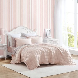 Laura Ashley- Twin Quilt Set, Reversible Bedding Set Including Sham(s), All Season Farmhouse Home Décor (Hailee Pink, Twin)