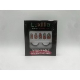 Luxillia Press On Nails W/ Magnetic Lashes Set New & Sealed