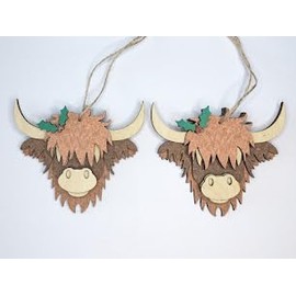 2 x Highland Cow Christmas Decoration Tree Ornament Wooden Hairy Coo With Holly Embelishment And Twine To Hang