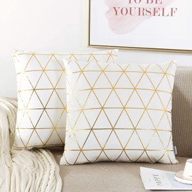 NordECO HOME Pack of 2 Throw Pillow Covers Cases - Square Decorative Cushion Covers for Spring Sofa Couch Bed Home Decoration, 18 x 18, White