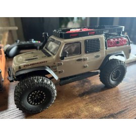 Axial SCX24 Jeep Gladiator Full length Roof Rack
