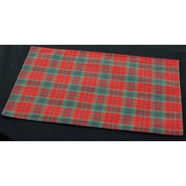 Pair of Table Placemats (reversible) in a red and green Plaid Design derived from Scottish Tartan. Beautifully embroidered table linen to grace your dining table at Hogmanay, Burns Night, St Andrew’s Day, or to dress the tables at your Scottish Wedding, 