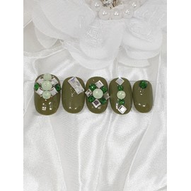 Green brooch handmade nail tip - Short ballerina / 녹색브로치 수제네일팁 - 숏발레리나