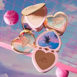 Light Too Faced Born This Way Soft Blur Setting Powder Polvo