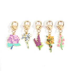 MUCOOS 5 Pack Flower Keychain Set - Enamel Flower Charms for Handbags - Cute Keychain Bag & Purse Charms - Aesthetic Car Accessories - Mother's Day Gift Ideas for Mom from Daughter
