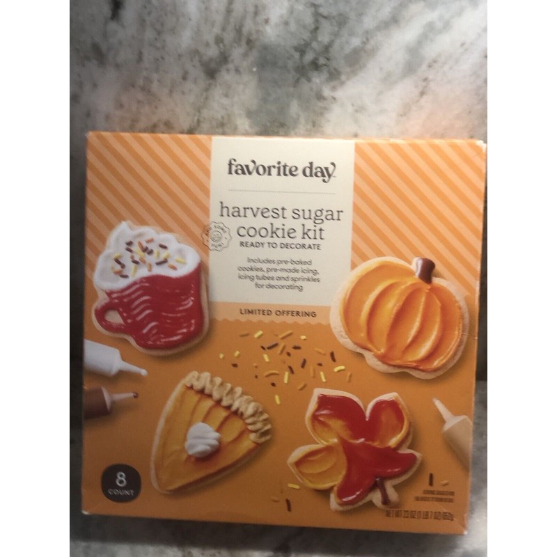 Hyde Favorite Day. New-Ready To Decorate Harvest Sugar Cookie Kit.