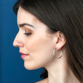 Diamond Treats Hoop Earrings Made of 925 Sterling Silver for Women and Teenage Girls, Simple, Polished Silver Hoop Earrings for Women, Simple Hoop Earrings Made of 925 Silver in Various Sizes,