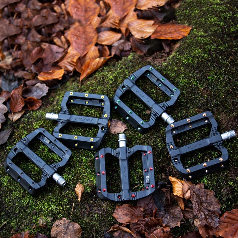 Funn Black Magic Flat Mountain Bike Pedal Set - Wide