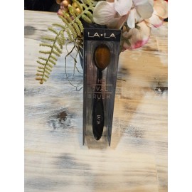 La La The Oval Brush Contour & Blending