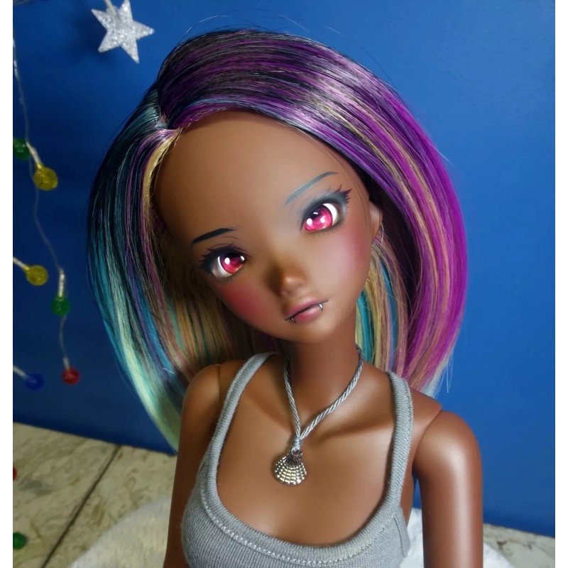 Kyle Lefort 1/3 Scale Smart Doll Sized Seashell Pendant Necklace