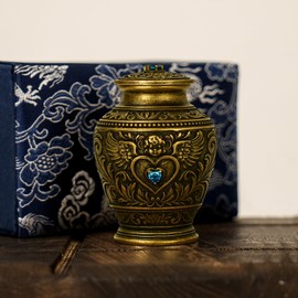 Premium Solid Brass Memorial Urn – Angel & Baroque Relief Design with Sapphire Inlay, Luxury Keepsake for Ashes of Pets or Loved Ones (Aging)