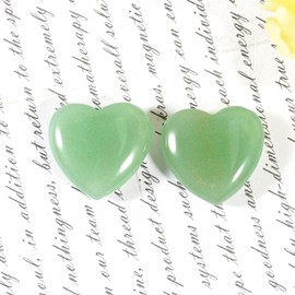 Soulnioi Healing Crystal Green Aventurine Crystal Heart Stone Mini Love Pocket Stone Tumbled Worry Stone for Reiki Meditation Therapy Stress Relief Home Decor - 2 Pieces 20 mm