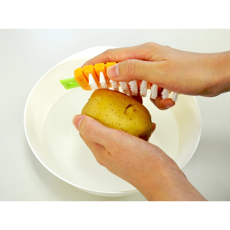 Kokubo Vegetable Brush "Fits In Your Hand And Easy To