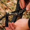 ウルフトゥース(Wolf Tooth) EnCase System Chain + Tire Plug Multitool