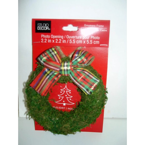 Studio Decor New ORNAMENT PICTURE FRAME Christmas Green Moss Wreath