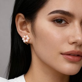 MUFANYOYO Natural Freshwater Cultured Pearl Earrings, 4-5mm White Pearls Floral Design with Zirconia Center, 18K Gold-Plated Studs, Anniversary Birthday Party Gift