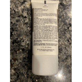 NEUTROGENA VISIBLY EVEN-BB CREAM MOISTURIZER SPF 30 FAIR TO LIGHT RARE!