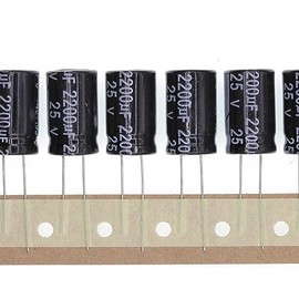 20 PCS 25V 2200UF Plug-in Aluminum Electrolytic Capacitors 13x21 13*21mm