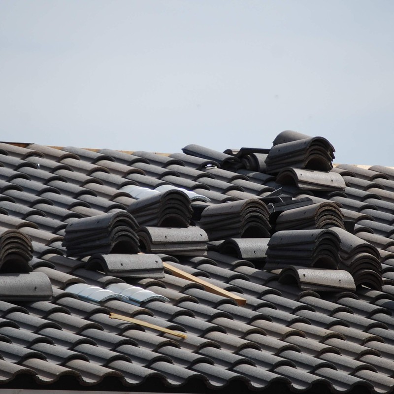2815-T Super Anchor Safety Tile Roof Retrofit Anchor Kit with