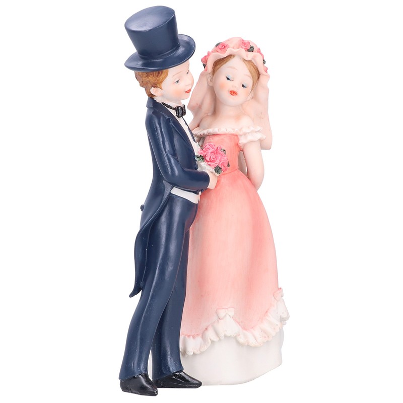 European Style Couple Craft Figurine Resin Craftwork Table Ornaments Home