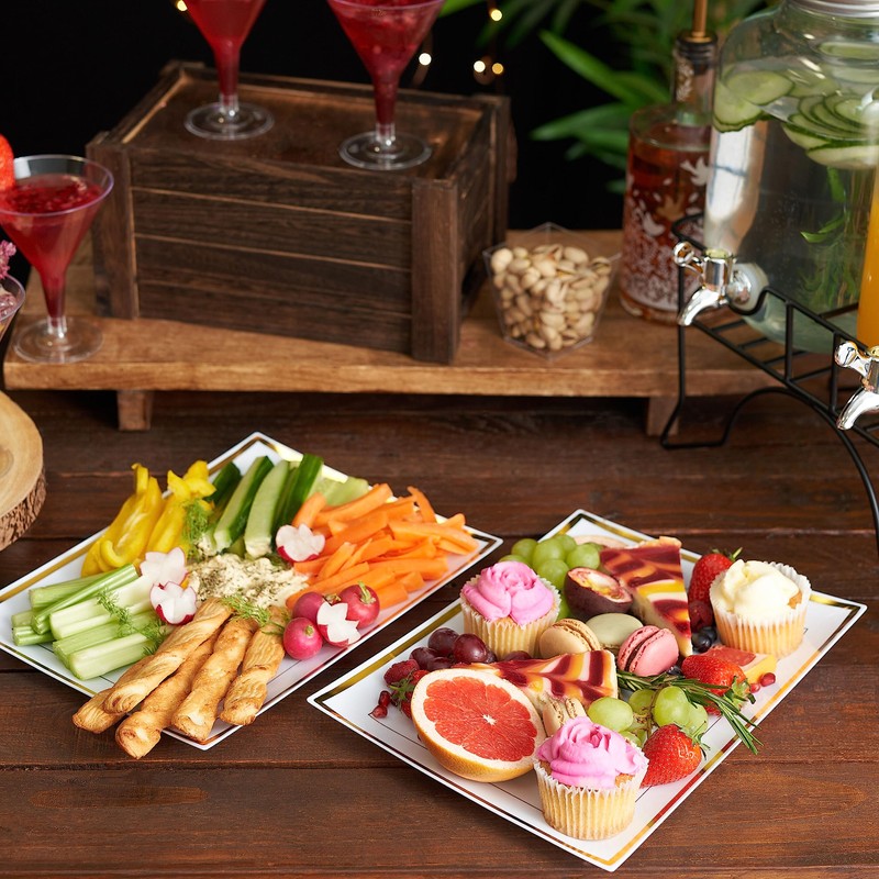MATANA 6 White Plastic Serving Platters with Gold Border, Food