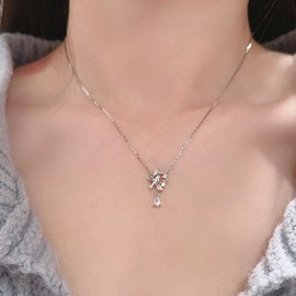 Erimberate Bohemian Crystal Leaf Bird Choker Necklace Silver Cz Leaf Hoop Pendant Necklace Small Peace Dove Collar Necklace Teardrop Rhinestone Leaf Chain Necklace Jewelry for Women Gifts