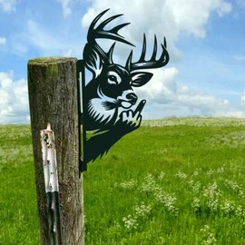 Bigfoot Animal Metal Sign Art Ornament,Flipping Off Metal Sign, Peeping Animal Wall Art Ornament Outdoor Garden，Finger Bigfoot Peeping Around Signs Bring New Fun To Your Garden (Classic, The deer)