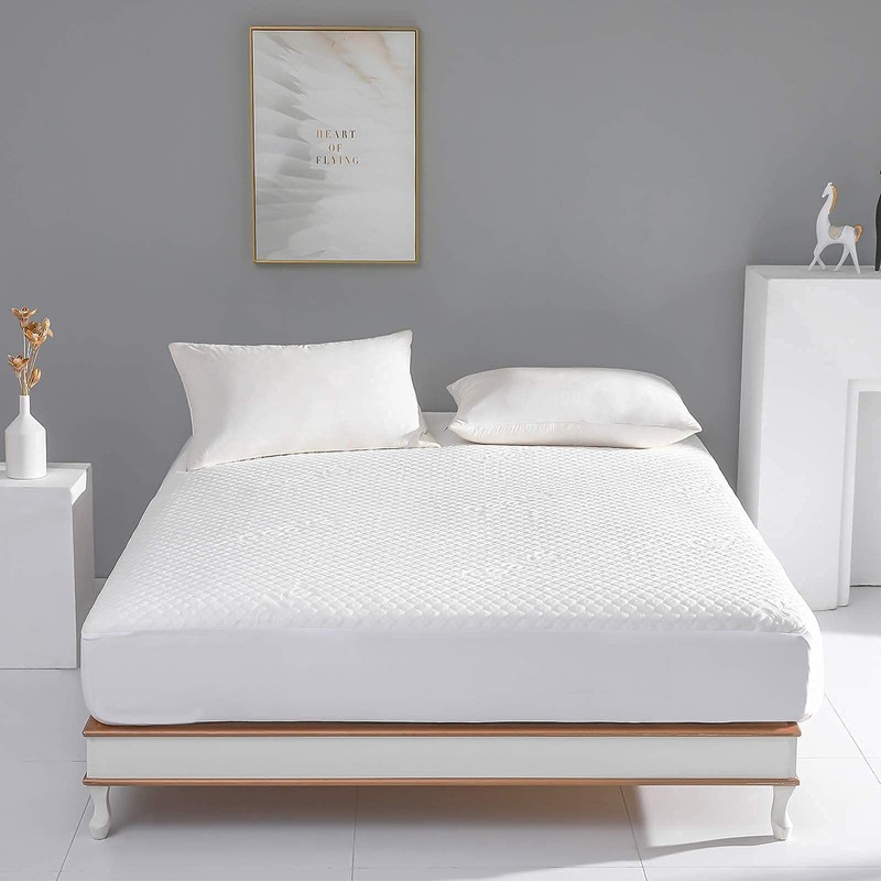 King Size Waterproof Mattress Protector Fitted Mattress Pad Cover with