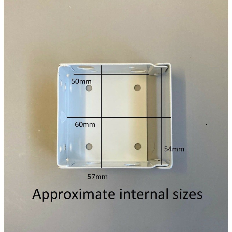 Pair of Square Type Box Brackets for 50mm Venetian/Wood Blind