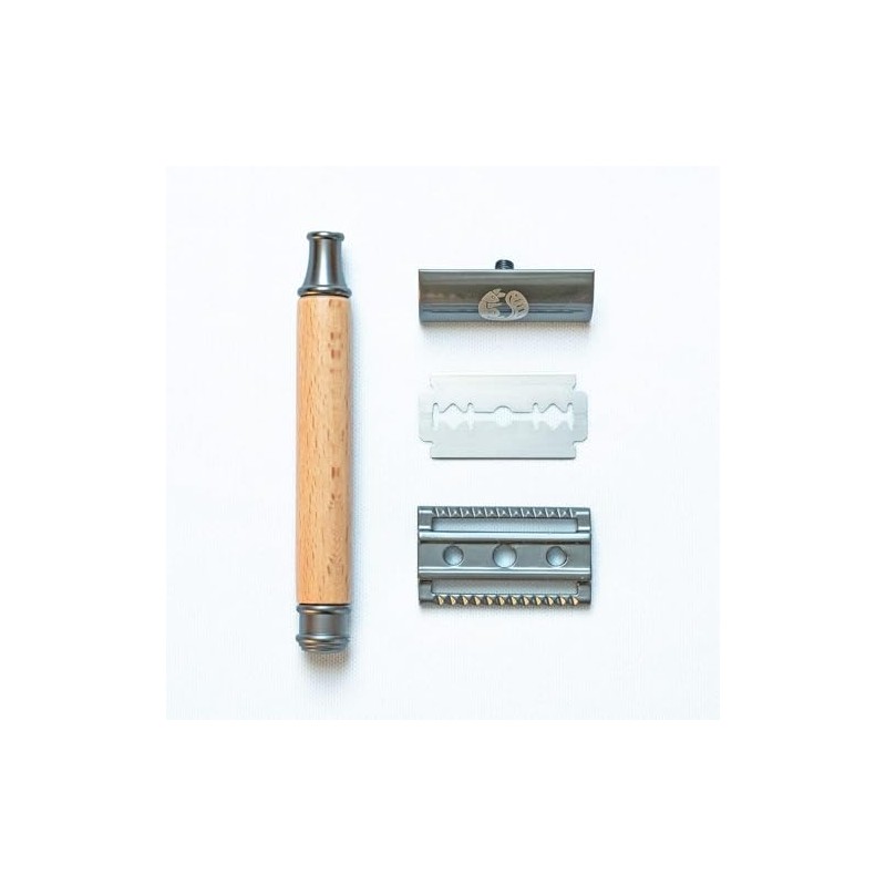Chinchilla® Beech Wood Safety Razor with Replacement Handle and Jute