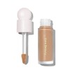 Rare Beauty- Corrector iluminador Liquid Touch 210N de Selena Gomez