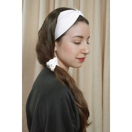 Huachi Wide Headbands for Women's Hair Fashion Turban Elastic Head Bands Non Slip Twisted Headwraps Workout Hair Accessories, Black&White