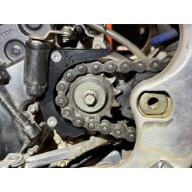 Solid Layer Motorsports 2018 2019 2020 2021 Honda CRF250R Chain Guard Case Saver Sprocket Cover NYLON