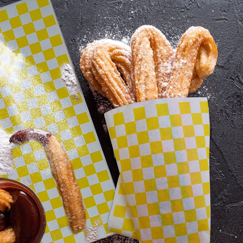 100 Sheets Yellow and White Checkered Dry Waxed Deli Paper